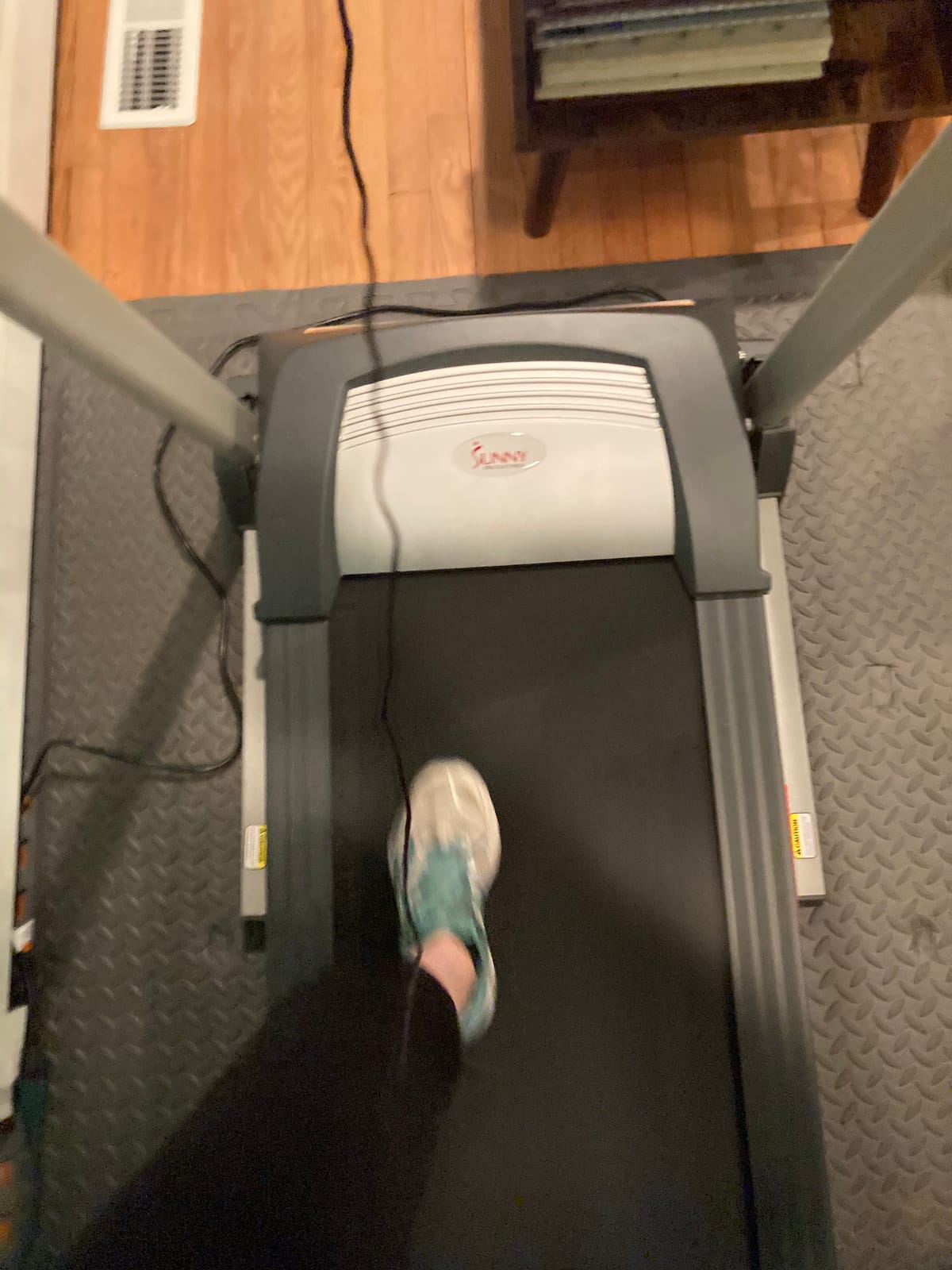Sunny Health & Fitness Smart Wi-Fi Treadmill with Auto Incline customer photo 2
