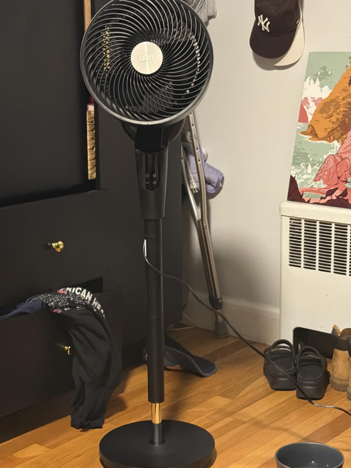 DREO Fan for Bedroom, 2026 Upgraded, 90ft Airflow, Quiet Fan, 90° Oscillating Standing Fan for Whole Room, DC Motor, 8+H Speeds, 3 Modes, 38-42'' Adjustable Height, 8H Timer, 105° Manual Vertical customer photo 1