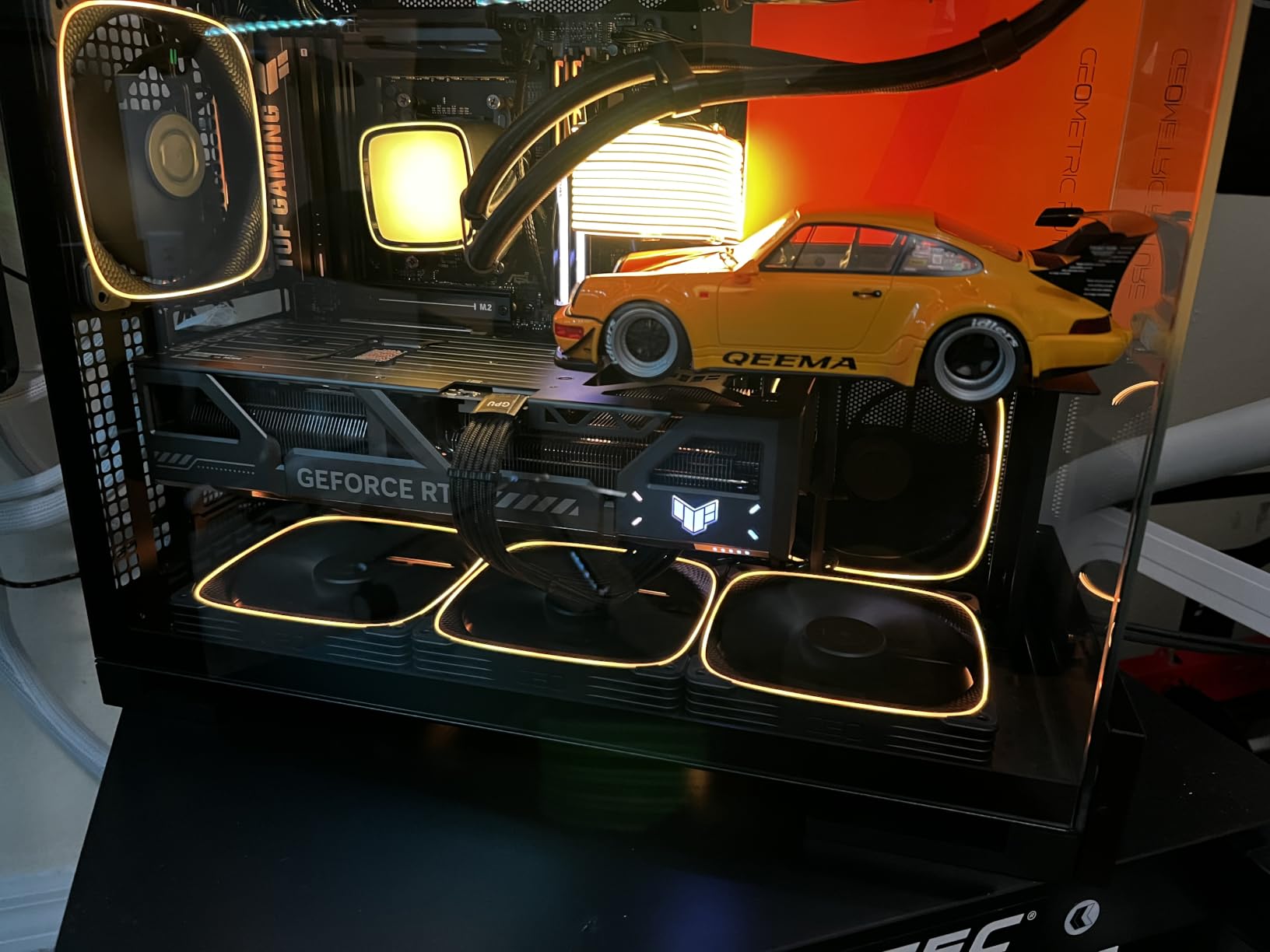 ASUS TUF Gaming GeForce RTX 5080 16GB GDDR7 OC Edition Graphics Card | PCIe 5.0, HDMI/DP 2.1, 3.6-slot, Military-grade Components, Protective PCB Coating, Axial-tech Fans customer photo 1