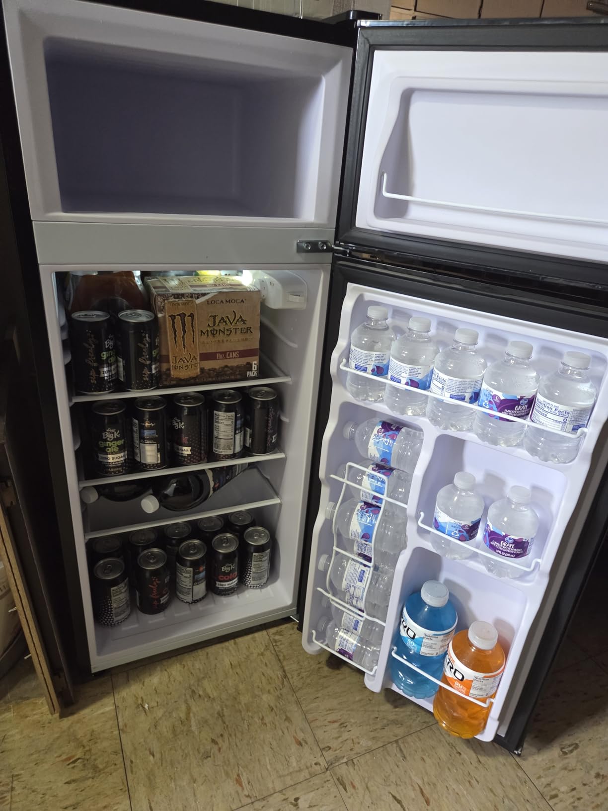 Manastin 4.5 Cu.Ft Mini Fridge Freezer for Dorm/Office, 2-Door, Quiet customer photo 1