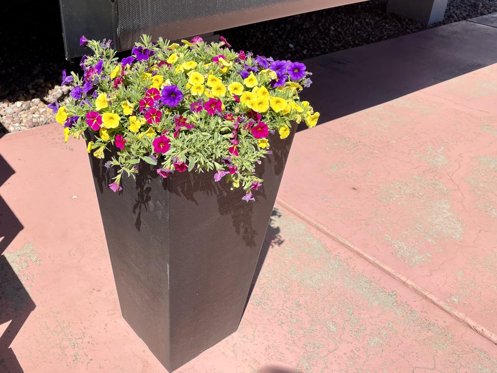 VEVOR Set of 2 Tall Outdoor Planters 21