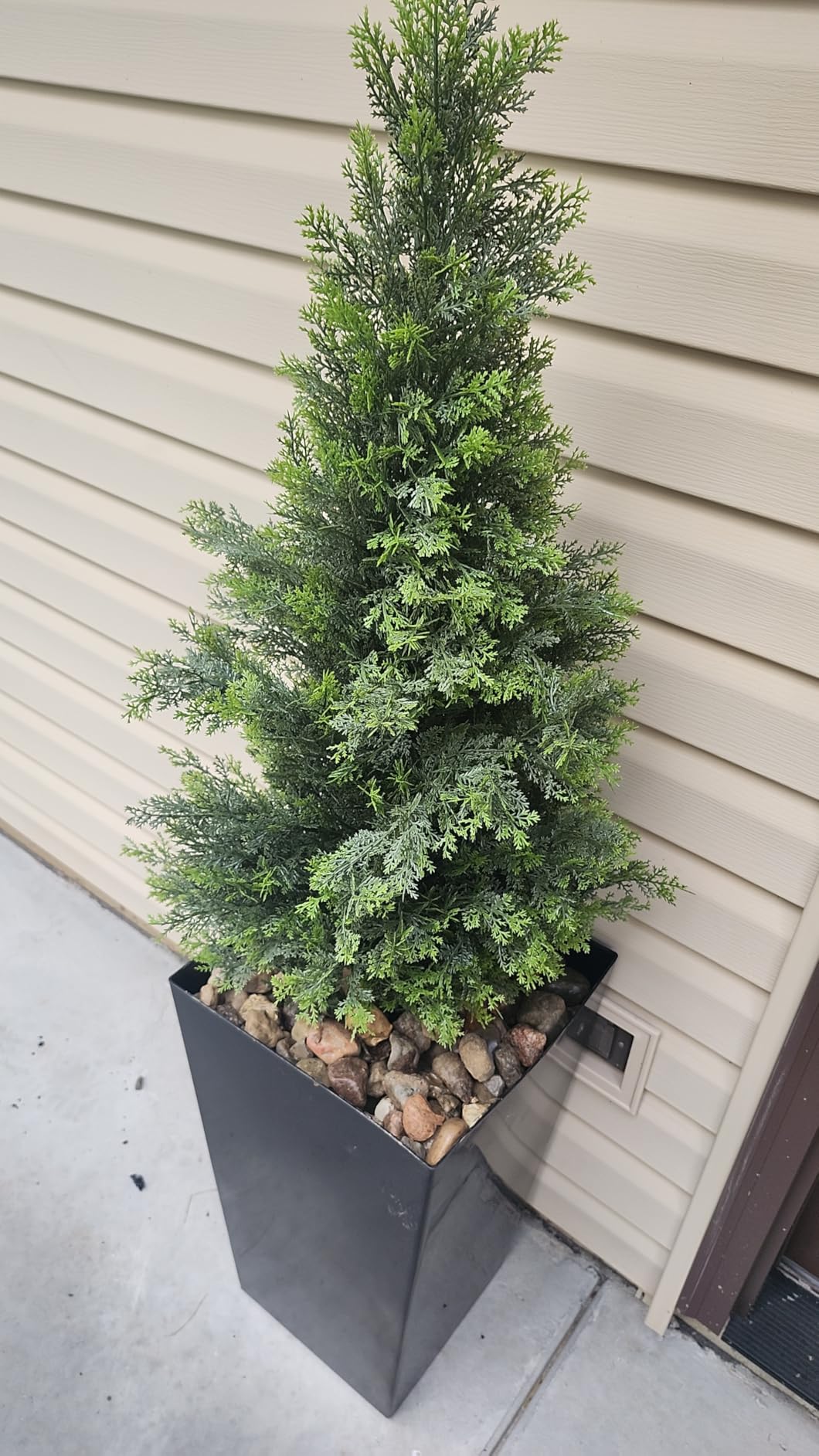 VEVOR Set of 2 Tall Outdoor Planters 21