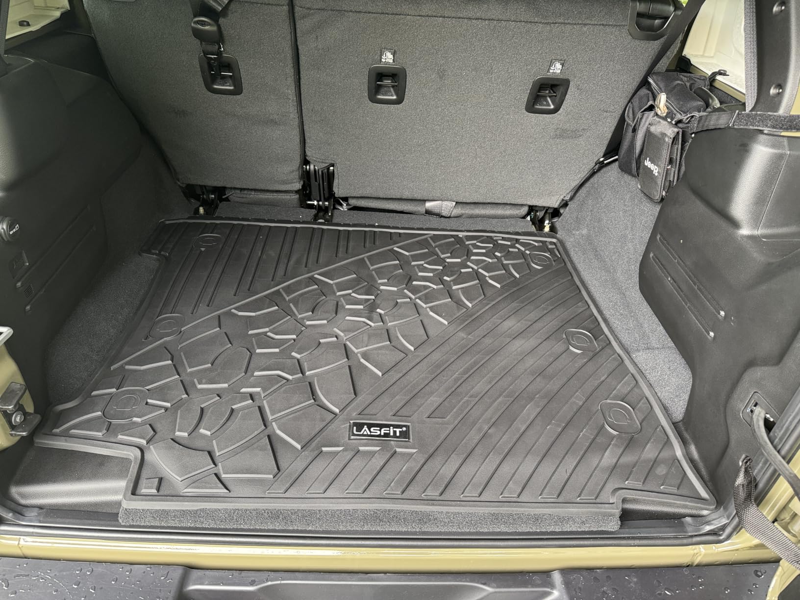 LASFIT Cargo Mat for Ford Explorer 2020-2025 2026 2027 Backrest Liner customer photo 1
