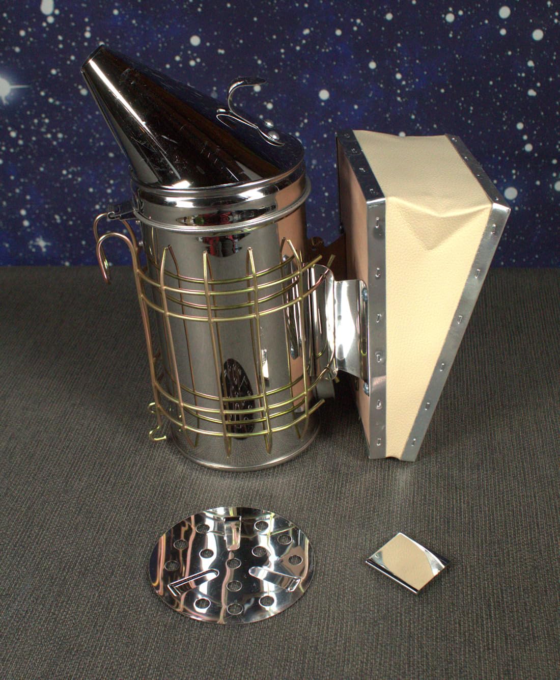 POLLIBEE Bee Smoker Stainless Steel Smoker Kit with Heat Shield Bee Hive Tool J Hook Beekeeping Supplies and Beekeeper Tool Set customer photo 2