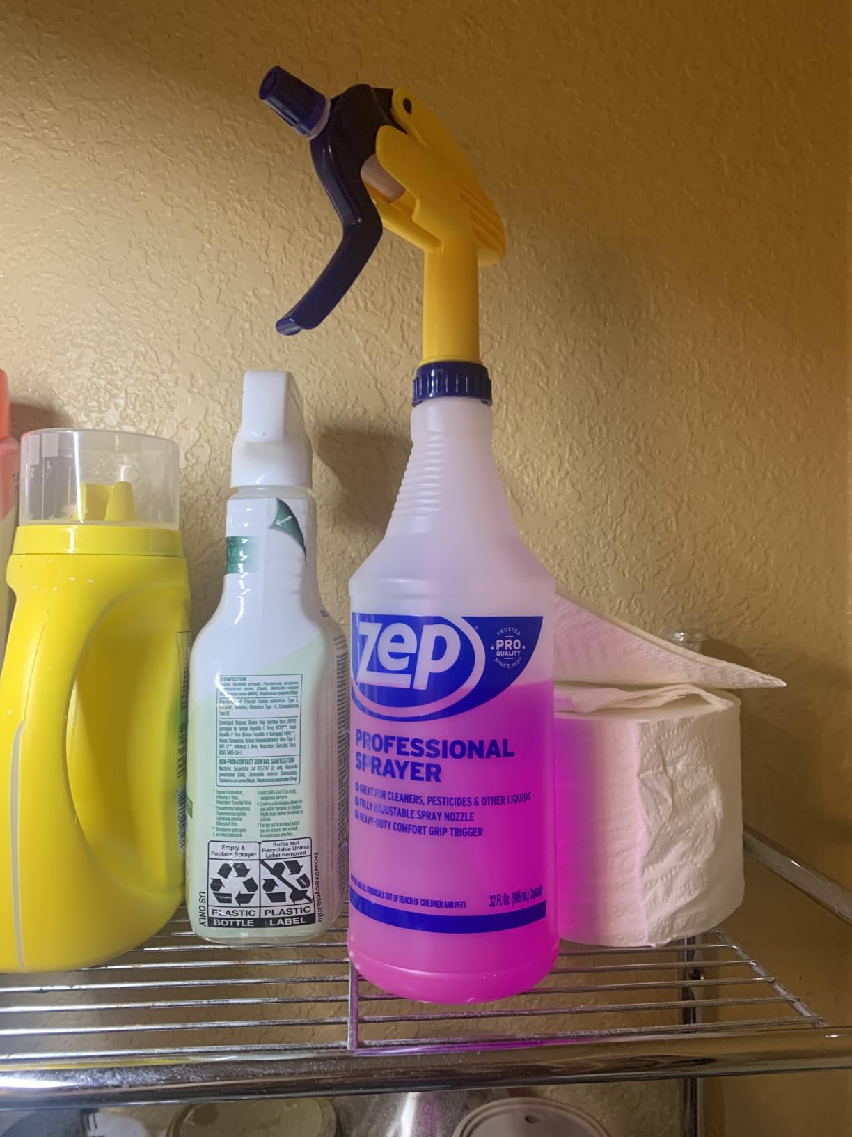 ZEP Professional Sprayer Bottle, 32 oz, Pack of 3, HDPRO1 customer photo 2