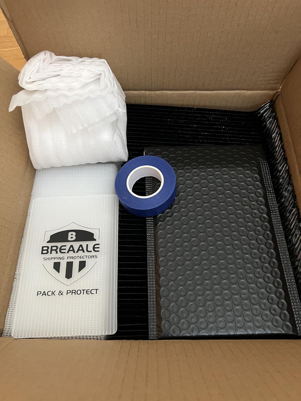 Trading Card Shipping Kit, Includes 100 4'' x 6'' Graded Card Shipping Protectors, 50 6'' x 8.7'' Envelope Bubble Mailers, 20M Painter’s Tape, 50 Cellophane Bags, PSA BGS CGC Slabs & Raw customer photo 1
