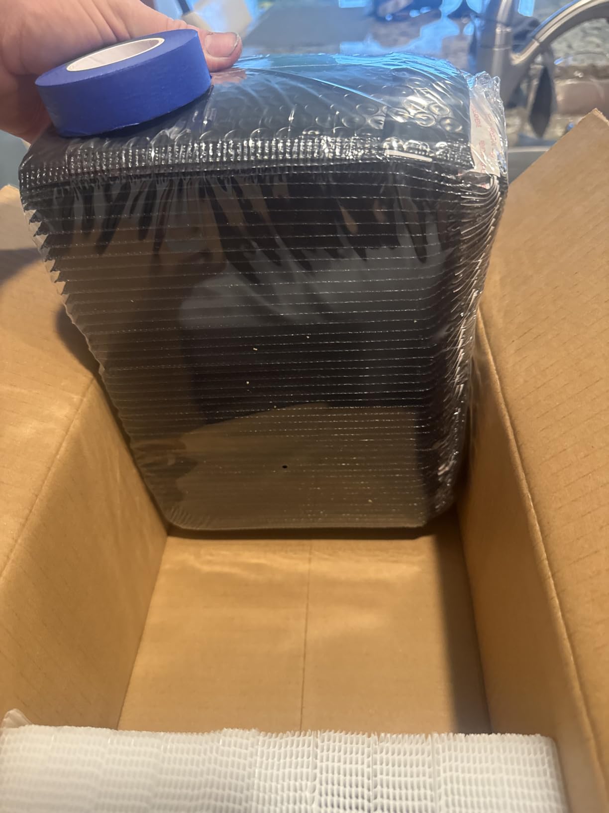 Trading Card Shipping Kit, Includes 100 4'' x 6'' Graded Card Shipping Protectors, 50 6'' x 8.7'' Envelope Bubble Mailers, 20M Painter’s Tape, 50 Cellophane Bags, PSA BGS CGC Slabs & Raw customer photo 2