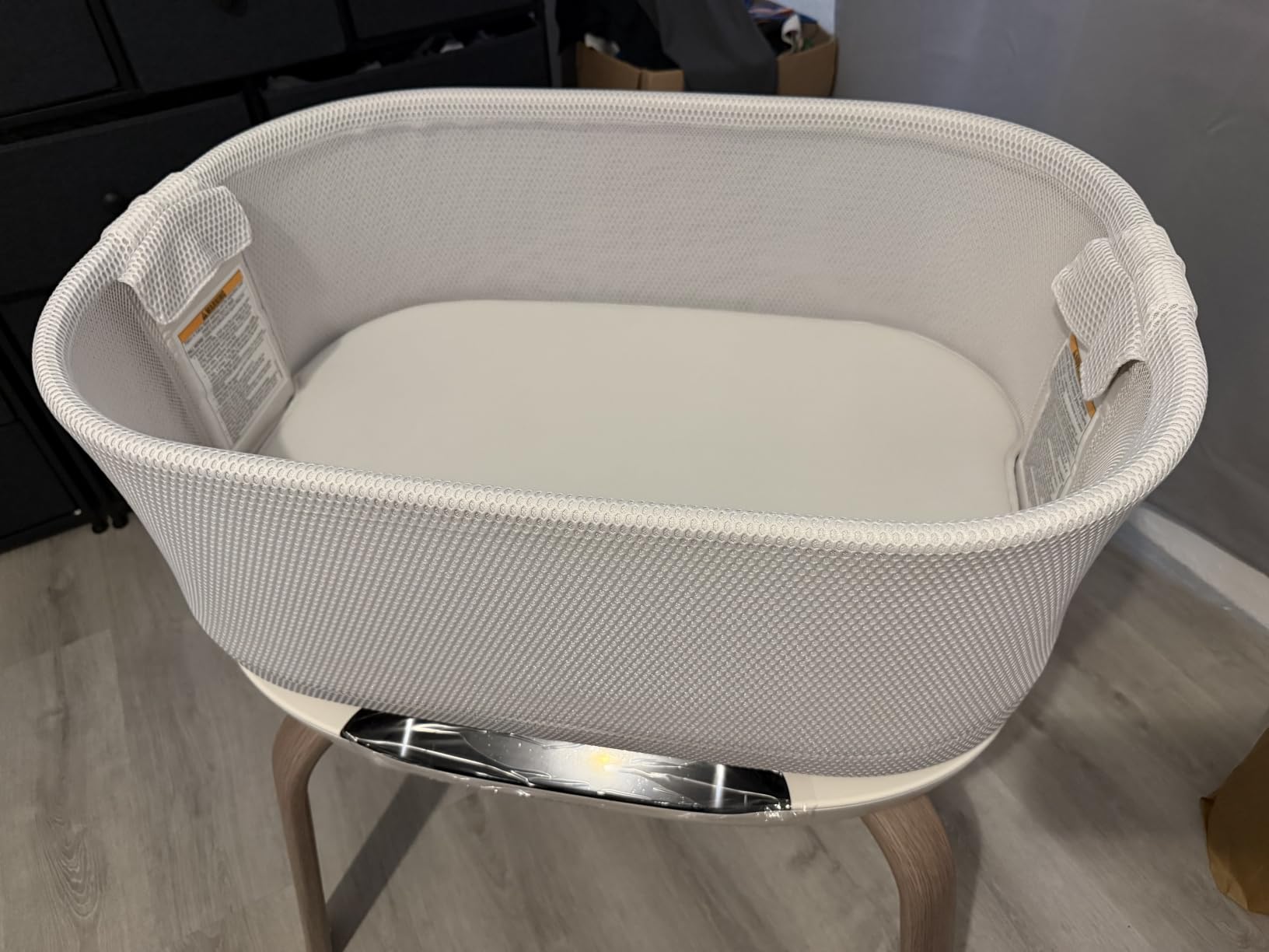 Graco® SmartSense Soothing Baby Bassinet – Smart Newborn Bassinet Detects and Automatically Responds to Baby's Cries – for Newborn Babies to 6 Months customer photo 1