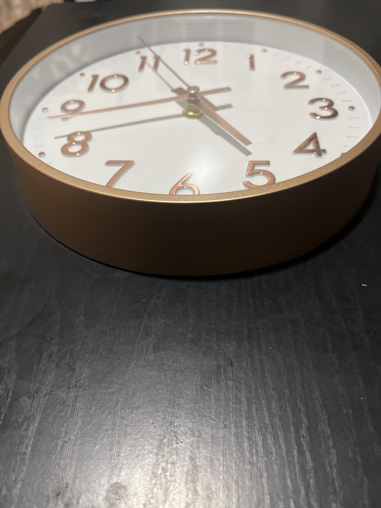 Mosewa Small 8 Inch Wall Clock Battery Operated Silent Non Ticking Analog customer photo 1