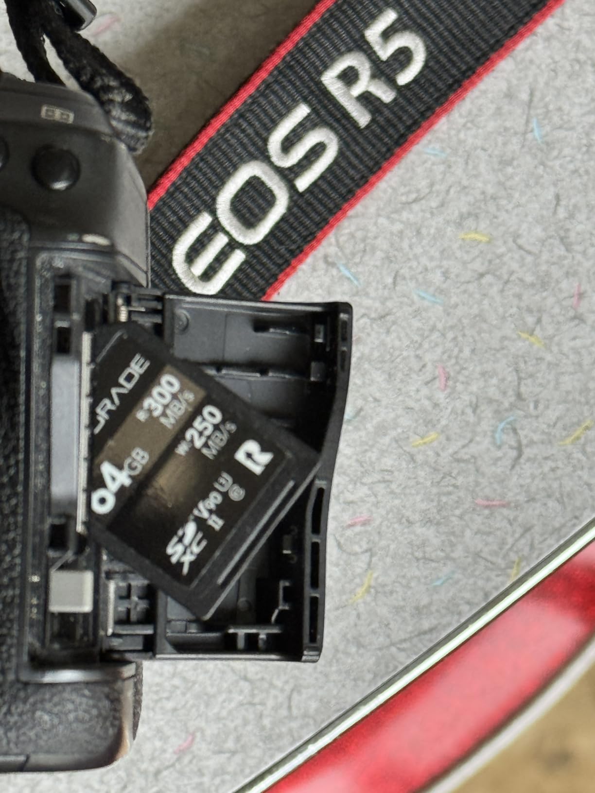 ProGrade Digital SDXC UHS-II V90 Iridium Memory Card (128GB) customer photo 1