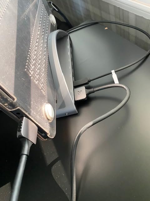 TobenONE MacBook Pro/Air Docking Station Stand, Dual 4K HDMI, 100W Charger customer photo 2