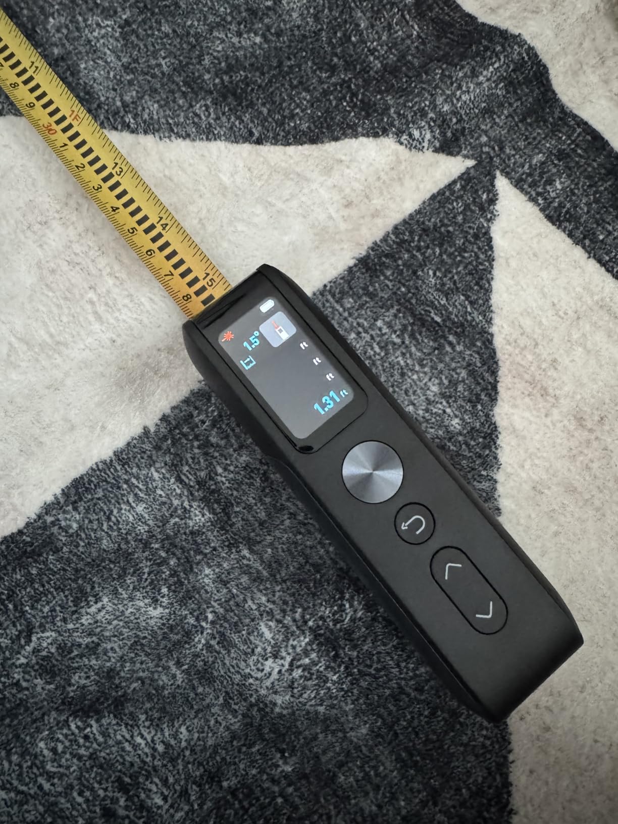 Fanttik A10 Pro 2-in-1 Digital Laser Tape Measure for Distance/Area/Volume customer photo 1