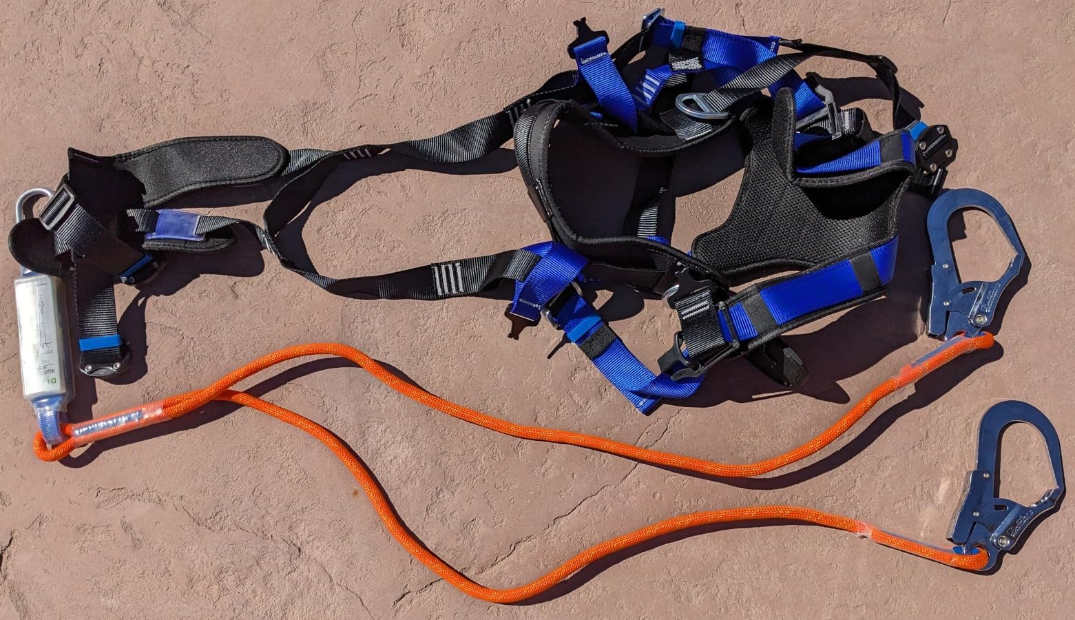 DIJJIG Safety Harness Fall Protection Kit with Shock Absorbing Lanyard customer photo 1