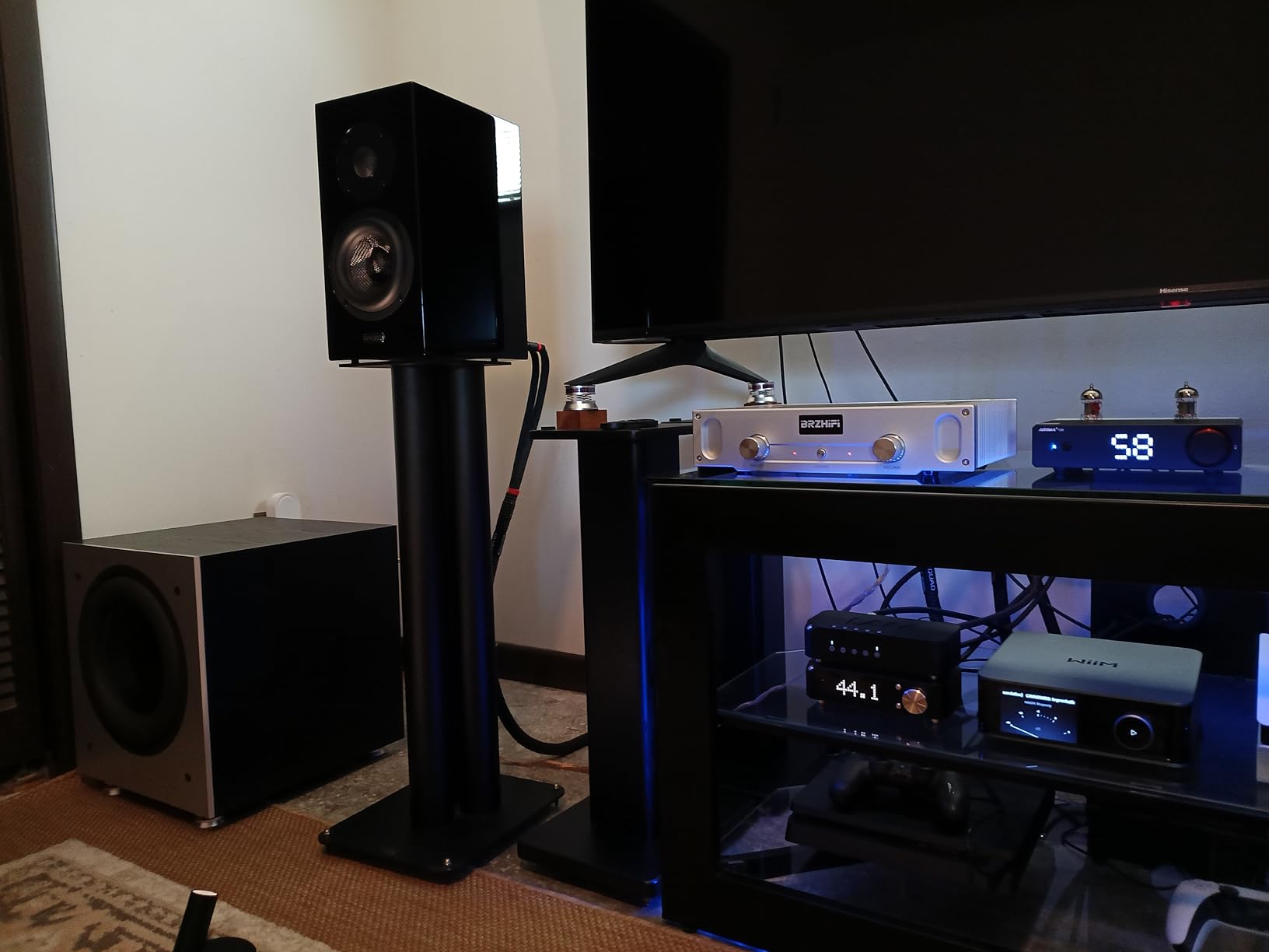 AIYIMA T20 Fully Balanced ECC83 Tube Preamplifier for Home Audio,XLR/RCA customer photo 2