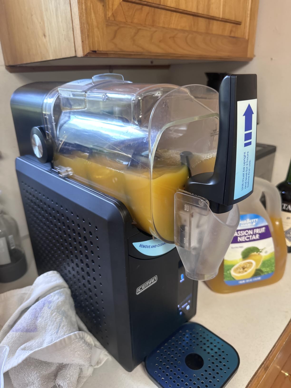 Iceman by Chefman Slush-Ease MAX 90oz Slushie Machine, 64oz Liquid Capacity Frozen Drink Maker & Slushy Machine with 5 Presets and LED Display, Perfect for Frozen Margaritas, Frappes, Smoothies customer photo 1