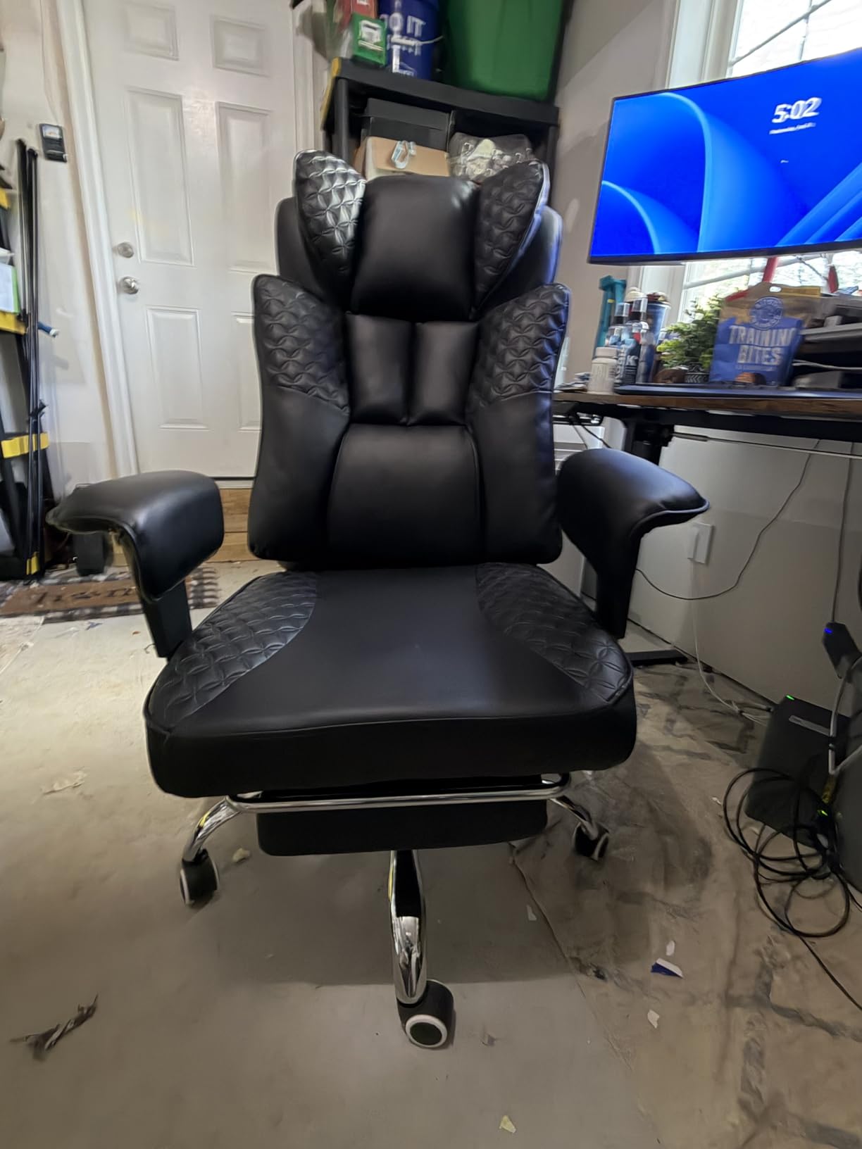 GTPLAYER Big and Tall Office Chair Wide Ergonomic Gaming Chair with Deluxe Embossing Designed Leather with Foot Rest,150°Reclining Adjustable Soft Armrests Pocket Spring Back Support and Pillow customer photo 1