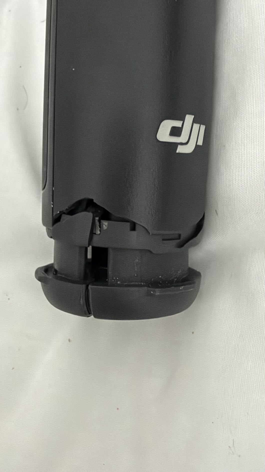 DJI Osmo Mobile 8 Gimbal Stabilizer for Phone, 3-Axis Stabilization customer photo 1