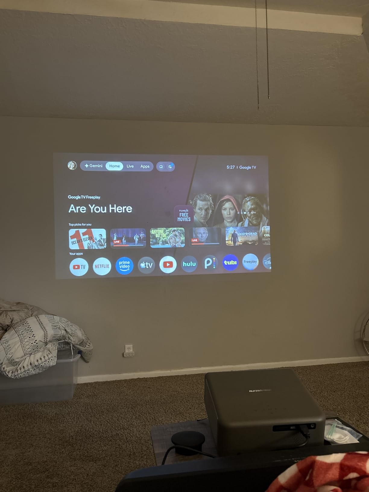 Aurzen EAZZE D1 MAX 1000 ANSI Google TV Projector with 4K Support & MEMC customer photo 2