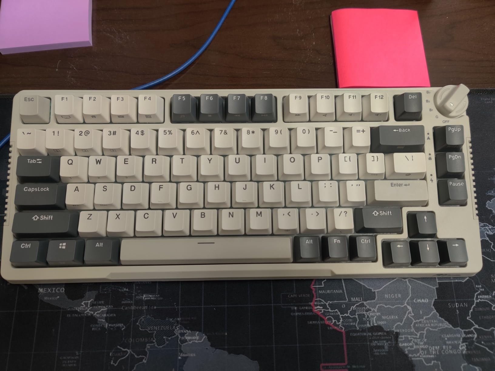RK ROYAL KLUDGE M65 Wireless Gaming Keyboard with Volume Knob, 60% Hot Swappable Mechanical Keyboard 2.4G/BT/USB-C, Gasket Mount, Battery Display, PBT Keycaps, Hot-Swappable Cream Switch, Black customer photo 2