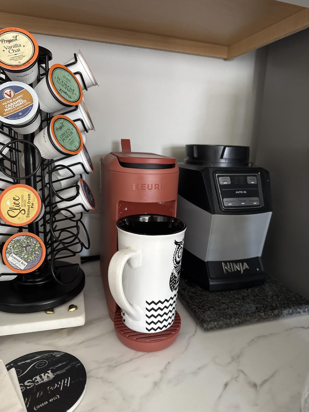 Keurig K-Mini Mate Single Serve K-Cup Pod Coffee Maker, Brews Up to 12 oz Cup, Compact Portable Coffee Machine for Small Spaces, Great for Dorms & Offices, Black customer photo 2