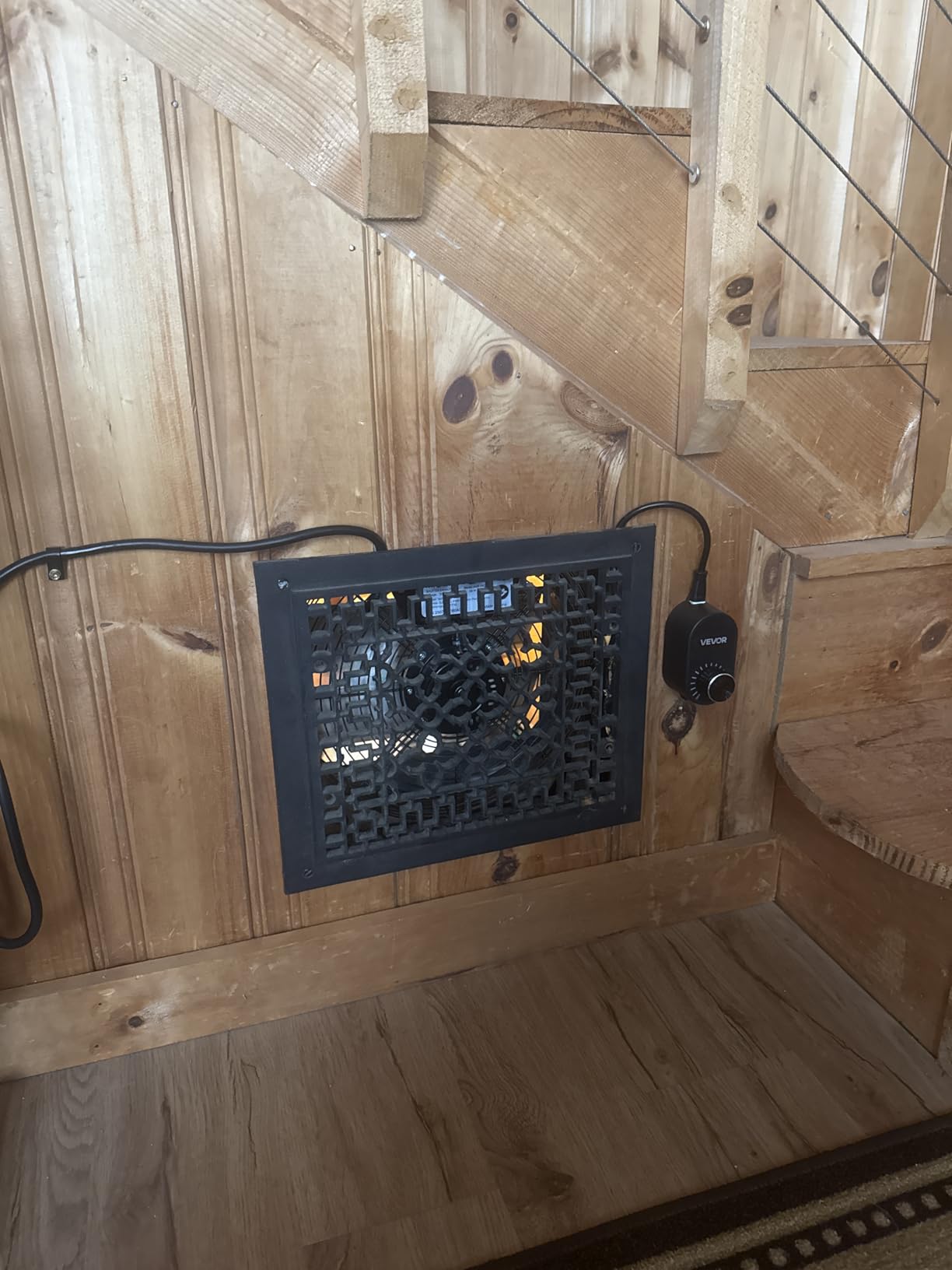 VEVOR 14 in Shutter Exhaust Fan Wall-Mount Automatic Louvers Variable Speed, Sturdy Steel Housing, Low Noise, AC Motor, 1802 CFM Ventilation and Cooling for Attic, Garage, Barn, Greenhouse, Workshop customer photo 1