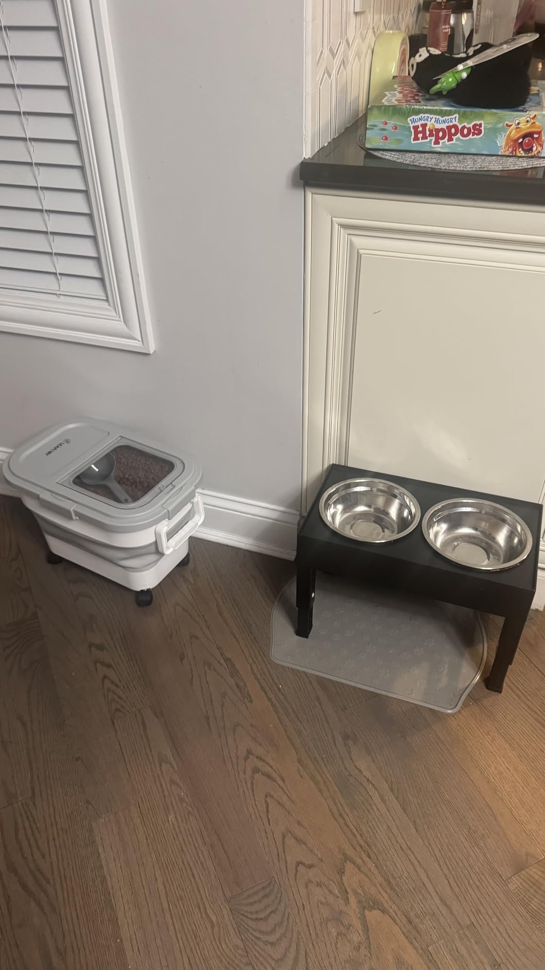 Wood Pellet Storage Container 20-25lbs, Wheeled Bin with Clear Window customer photo 1