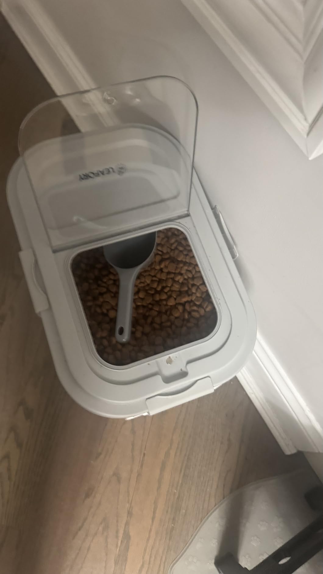 Wood Pellet Storage Container 20-25lbs, Wheeled Bin with Clear Window customer photo 2