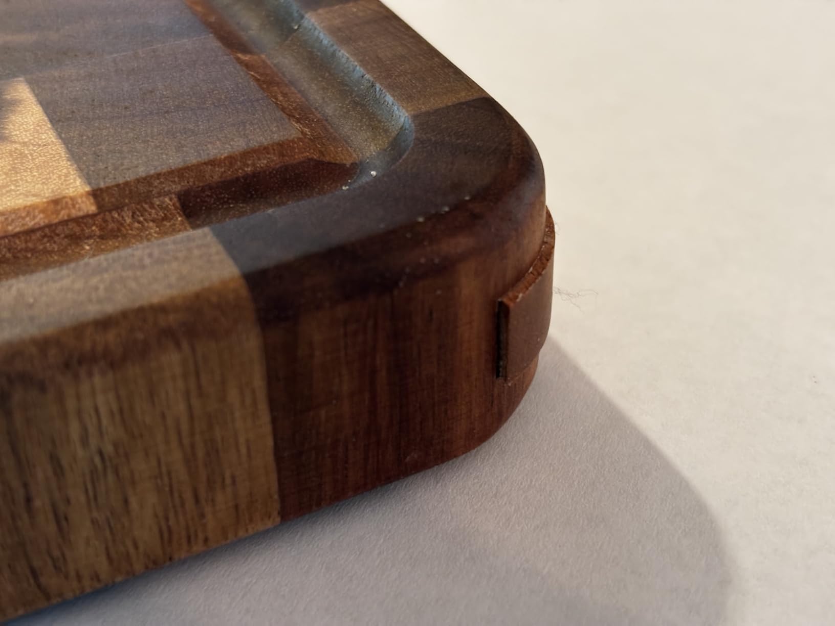 End Grain Cutting Board for Kitchen with Non-slip Feet, Acacia Wood customer photo 2