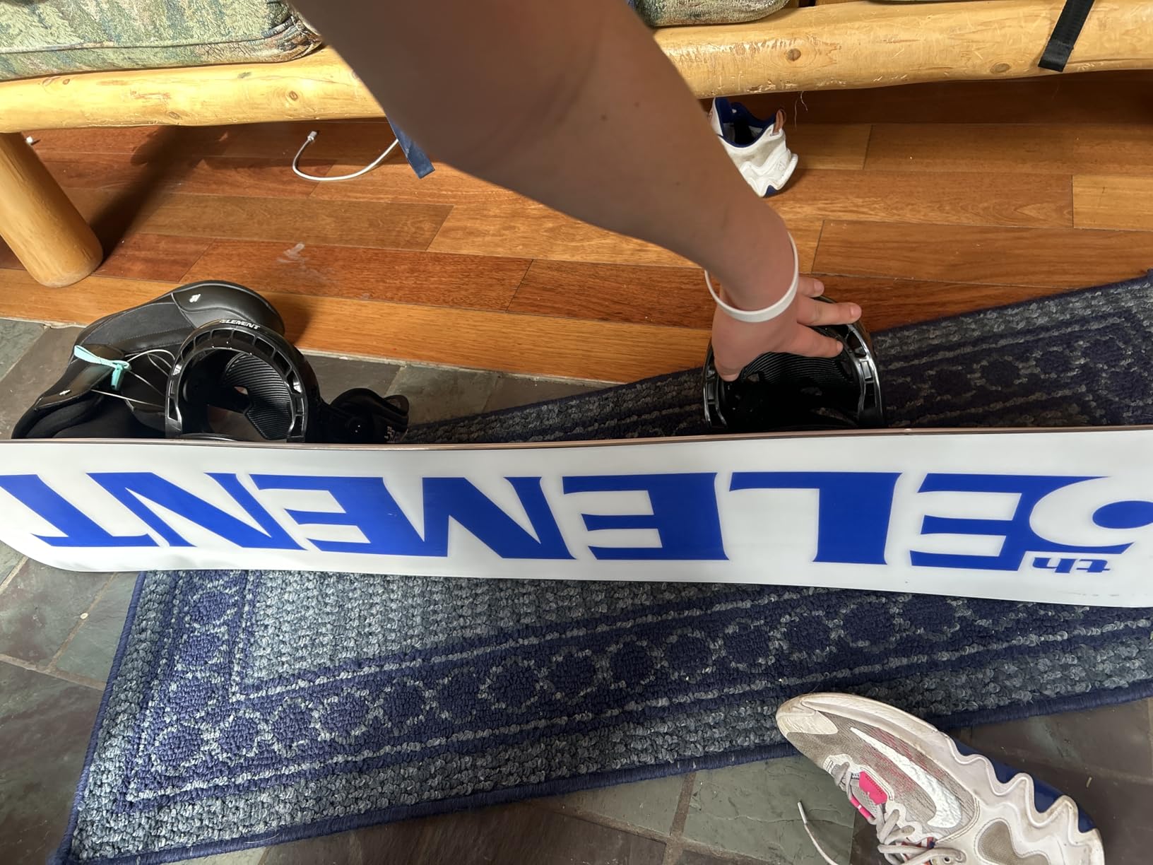 5th Element Men's Freestyle All-Mountain Twin Snowboard customer photo 1