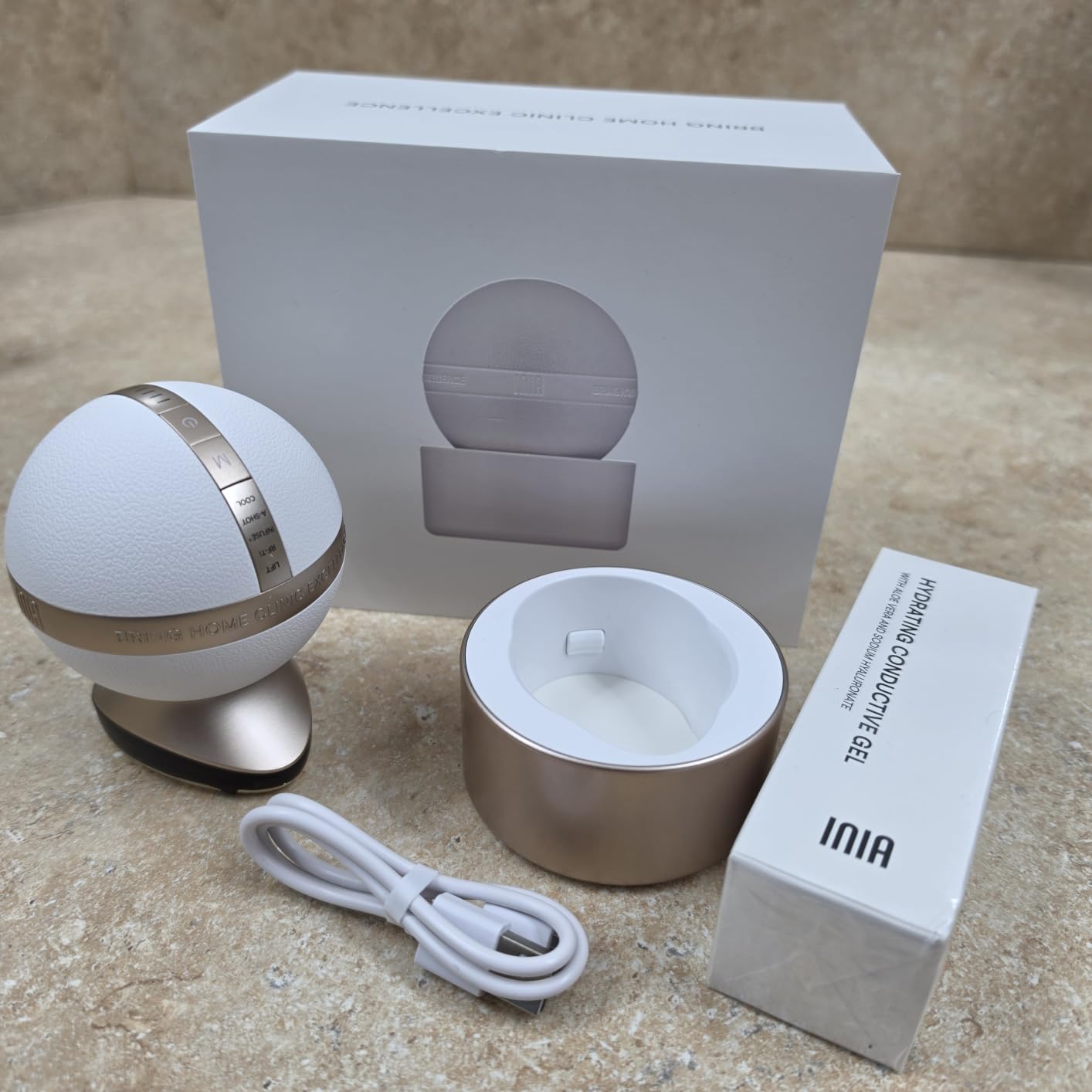 INIA SPHERA Upgraded 8-in-1 Microcurrent Facial Device for Face & Neck customer photo 1