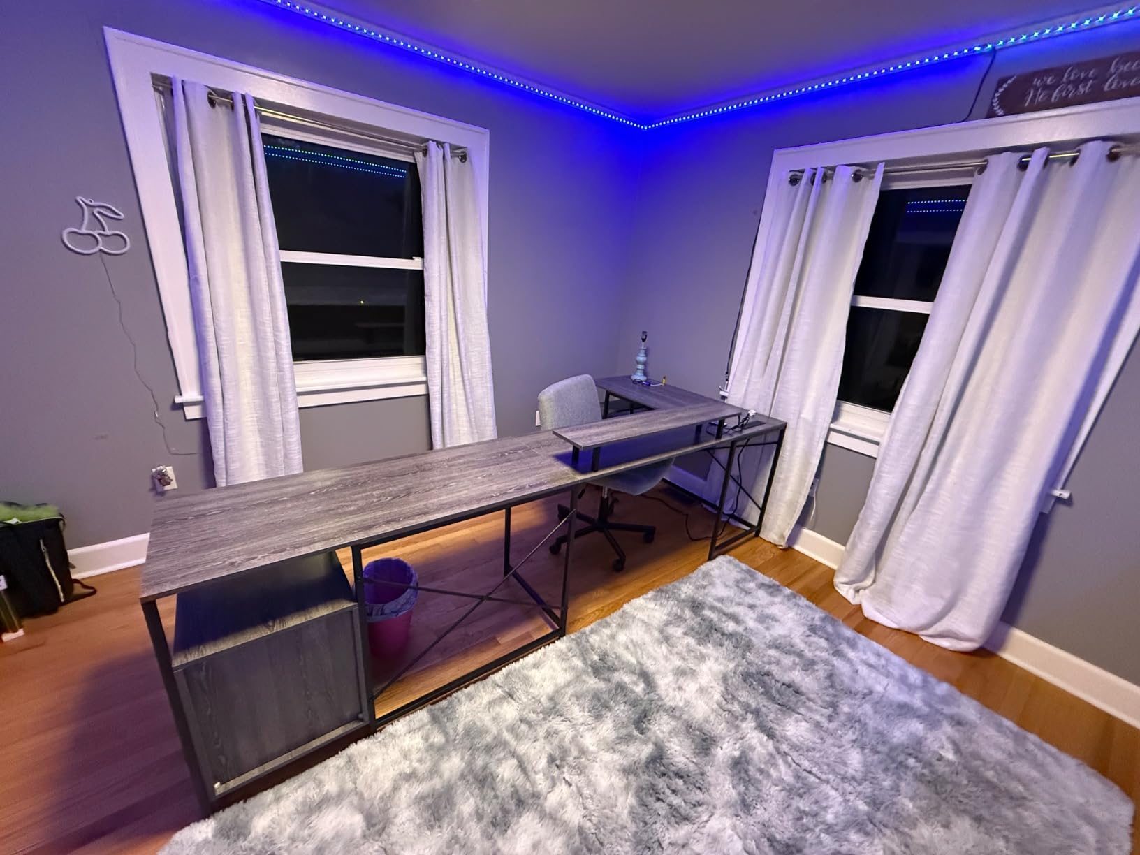 DWVO U Shaped Desk with Drawers customer photo 2