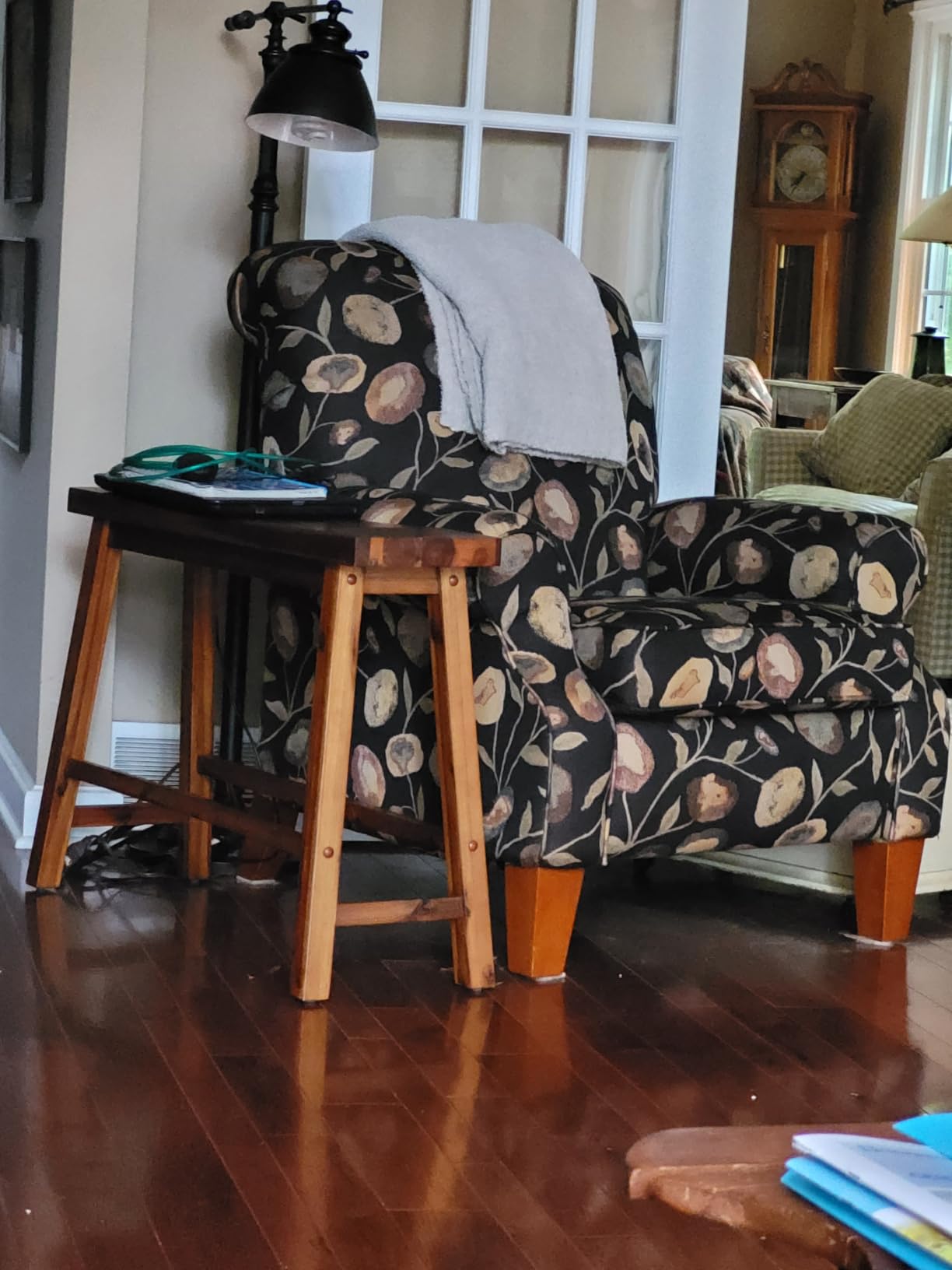 Boraam Sonoma Counter Height Backless Bench - Honey Oak Finish customer photo 2