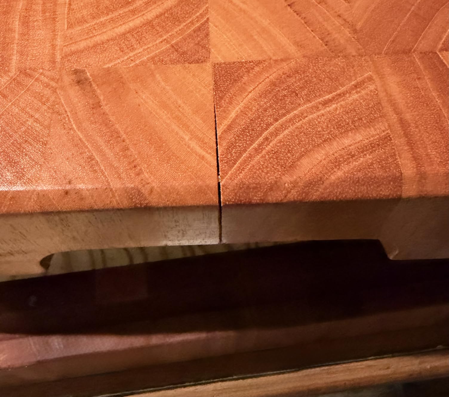 SHUMARU Mahogany End Grain Cutting Board 12.6×12.6×2 in with Holder – Handmade Checkered Butcher Block, Knife-Friendly, Non-Slip Feet, Ergonomic Handles customer photo 2