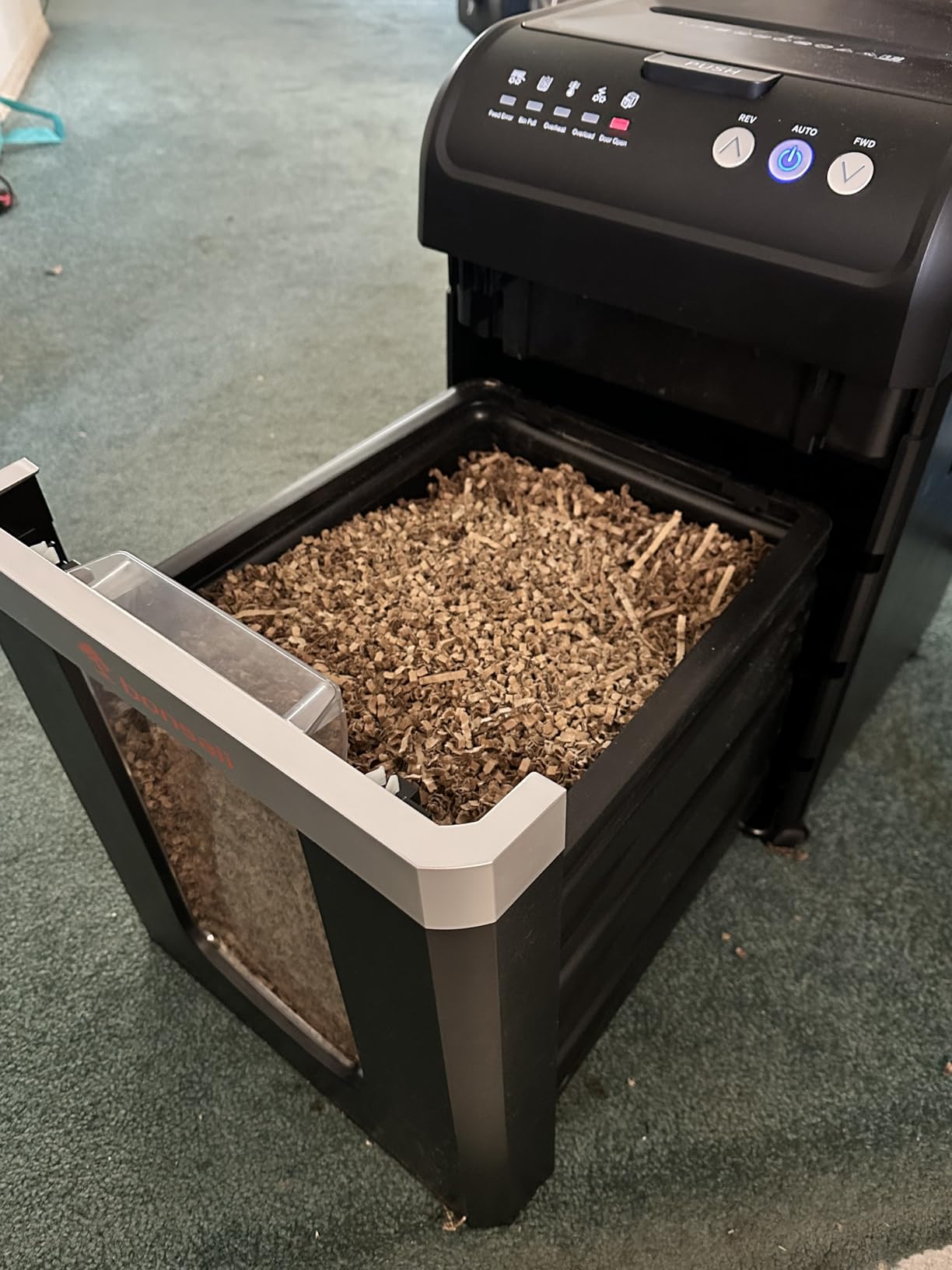 Bonsaii 200-Sheet Auto Feed Micro Cut Heavy Duty Paper Shredder for Office customer photo 2