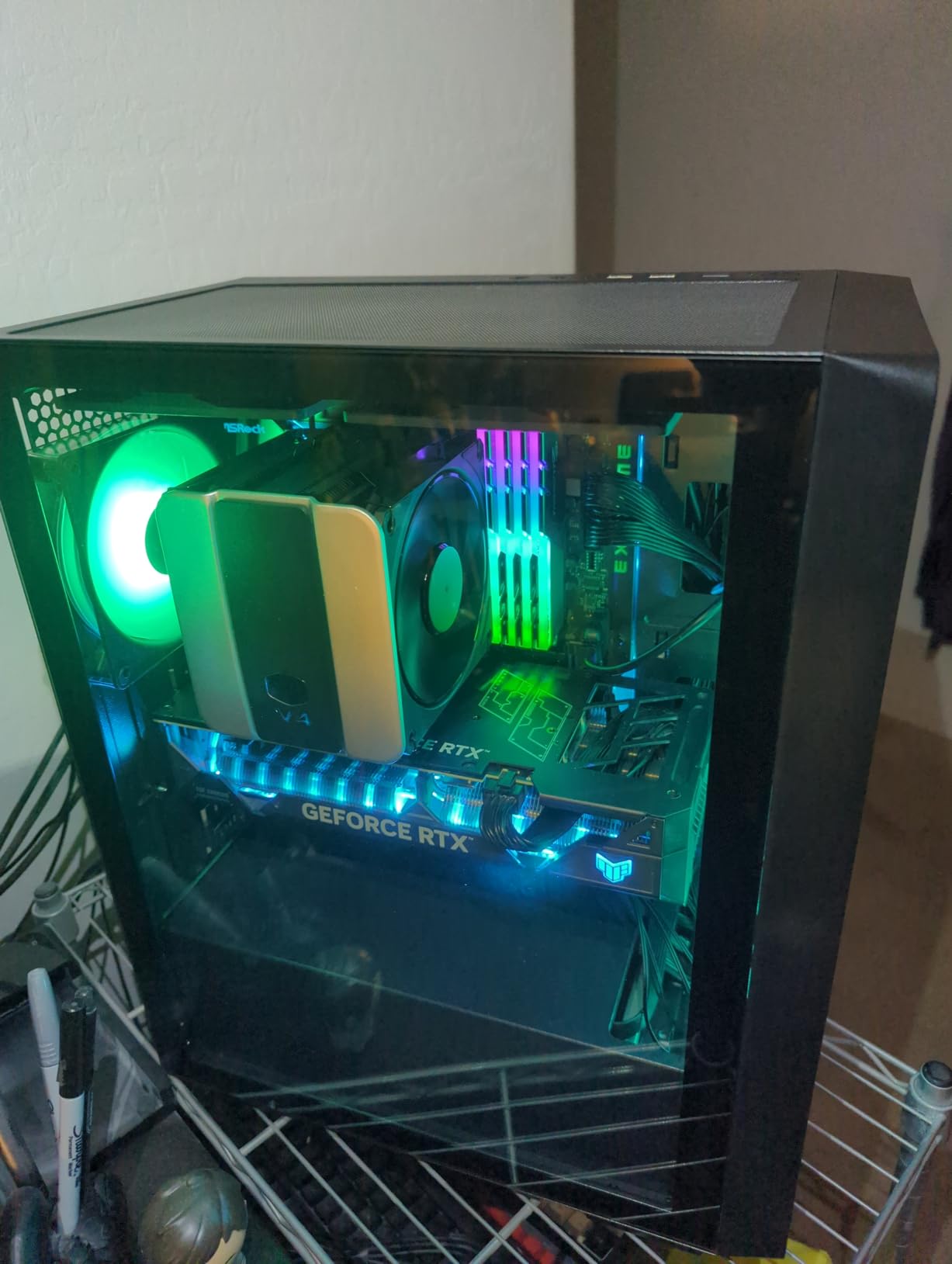 Cooler Master V4 Alpha 3DHP CPU Air Cooler, Single-Tower, Dual PWM Fans, 3DHP, 161mm, AM5/AM4 & LGA1851/1700 customer photo 1