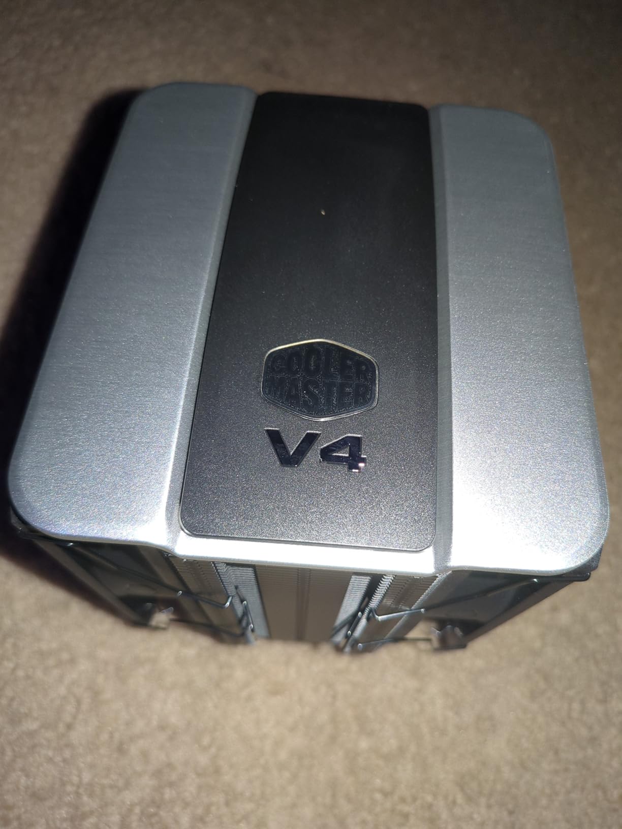Cooler Master V4 Alpha 3DHP CPU Air Cooler, Single-Tower, Dual PWM Fans, 3DHP, 161mm, AM5/AM4 & LGA1851/1700 customer photo 2