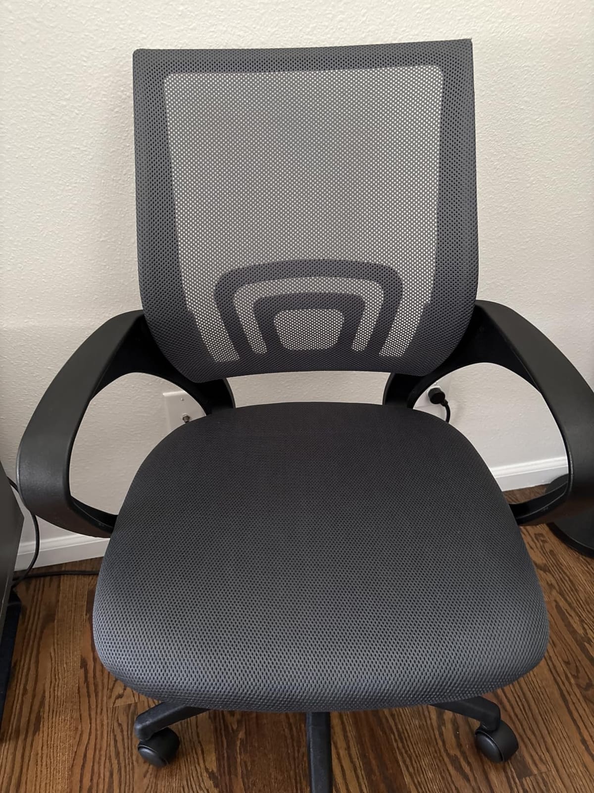 BestOffice | Ergonomic Office Chair | Mid-Back Swivel Desk Chair | Breathable Backrest & Lumbar Support | Adjustable Height | Sponge Seat | Rolling Wheels | Peach Pink | for Adults & Women customer photo 2