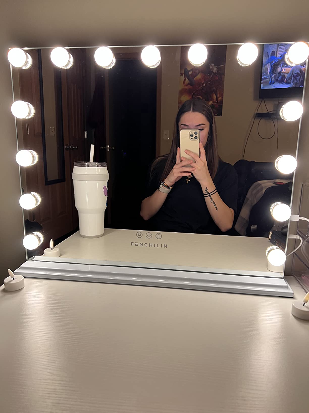 FENCHILIN Vanity Mirror with Lights, 22
