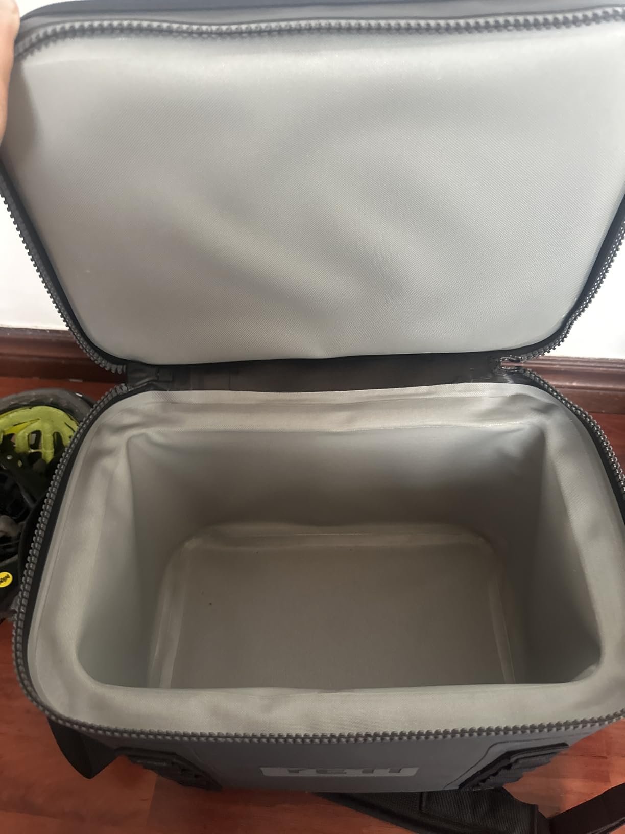 YETI Hopper Flip 18 Portable Soft Cooler customer photo 2