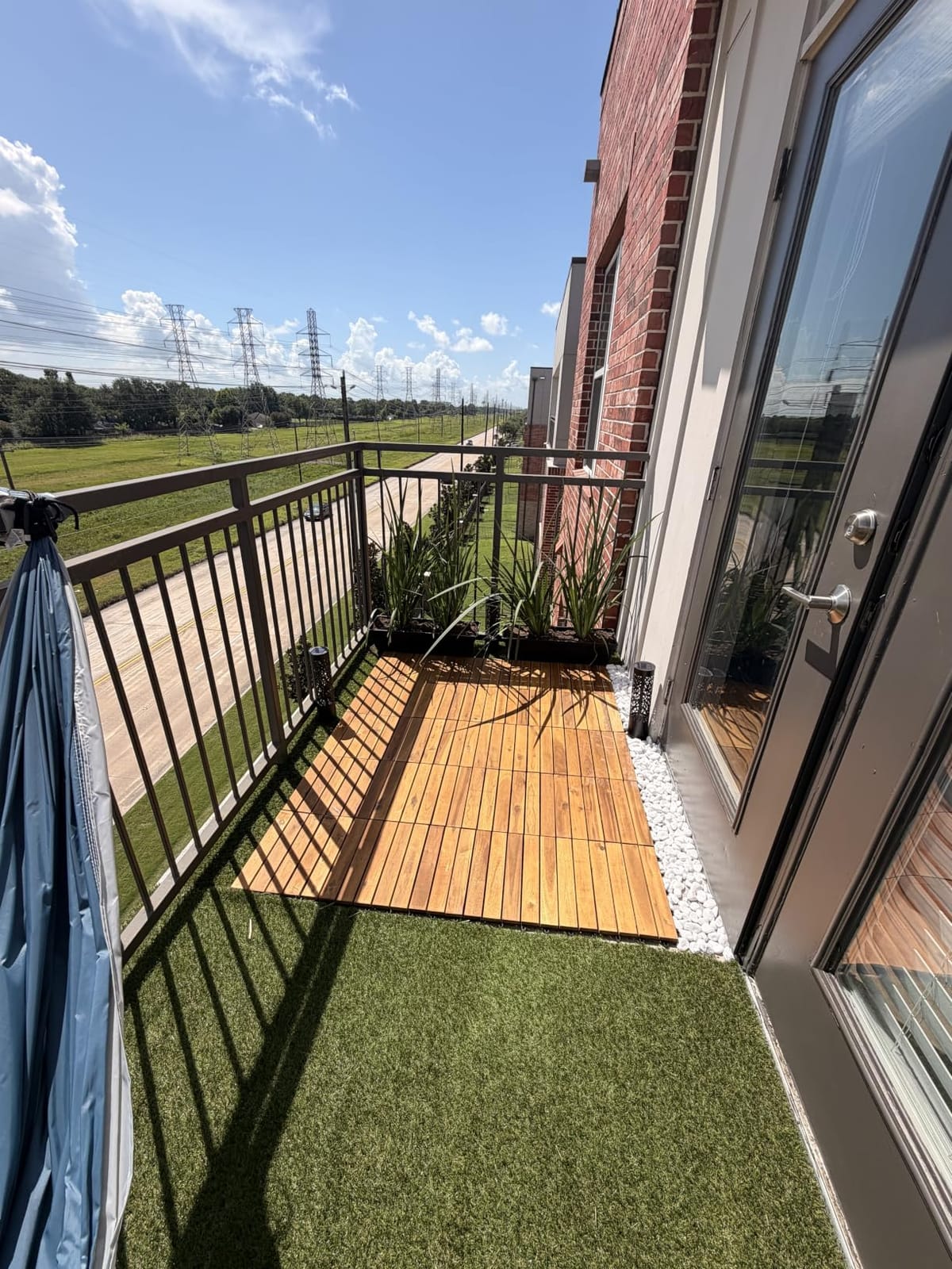9-Piece Acacia Wood Interlocking Deck Tiles, Golden Teak Crossed customer photo 2
