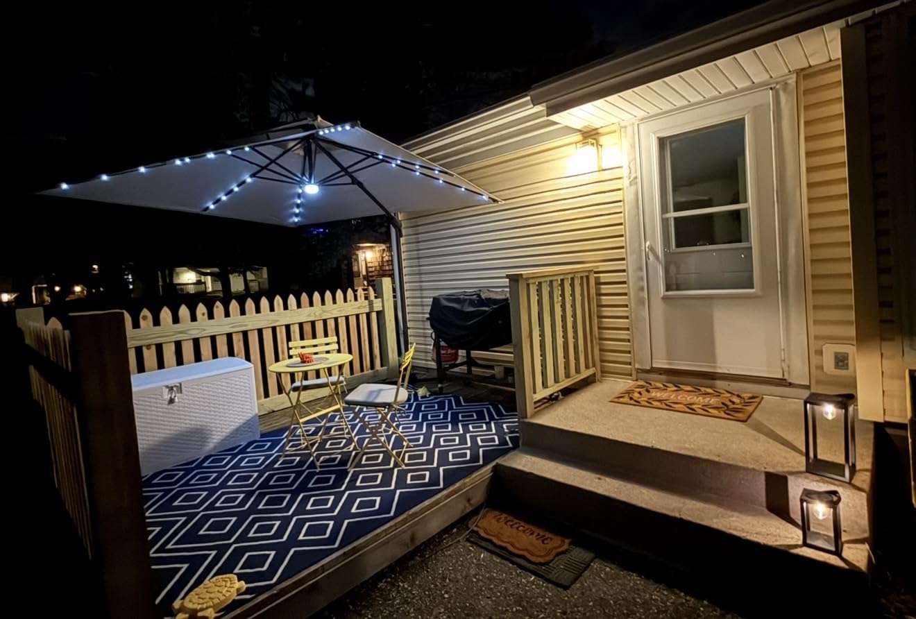 9x9 FT Cantilever Offset Patio Umbrella with Lights & Base customer photo 2