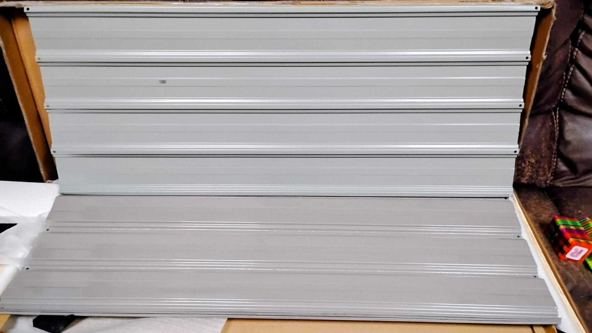 25pcs Metal Roofing Panels, 60.63'' L ×17.72'' W 182.34 ft² Corrugated Metal Sheets, Galvanized Steel Roof Fence Panels for Mobile Homes, Garages, Chicken Coop, Sheds, Stables, Patio, Warm Gray customer photo 2