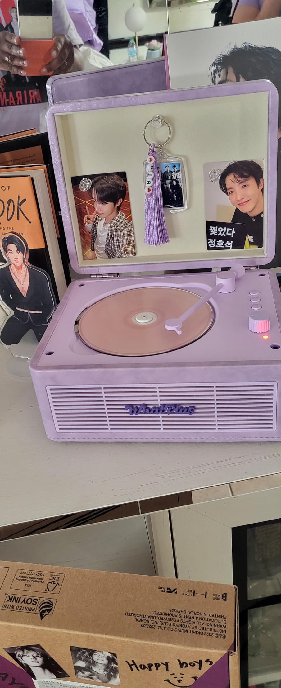 CD Player with Bluetooth Speakers, App Control, Magnetic Display - Vintage White customer photo 1