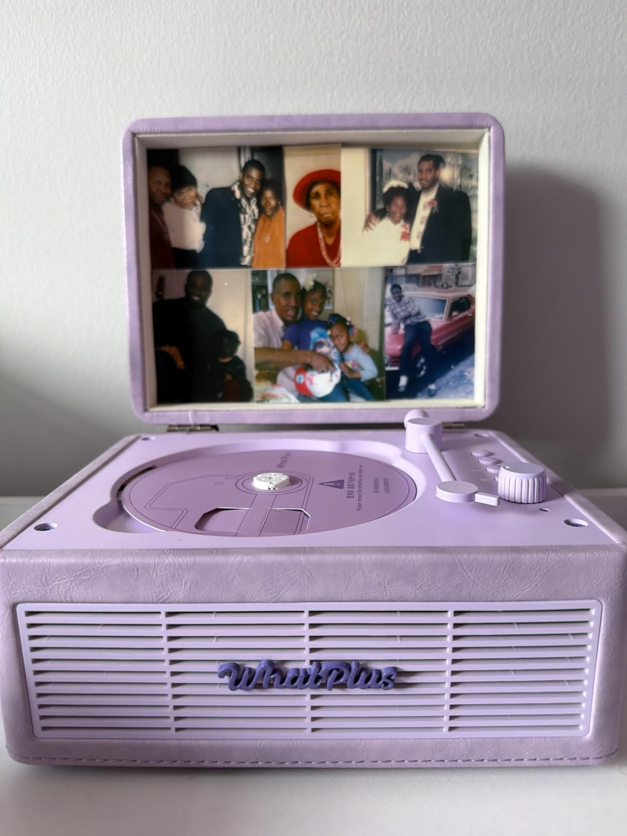 CD Player with Bluetooth Speakers, App Control, Magnetic Display - Vintage White customer photo 2