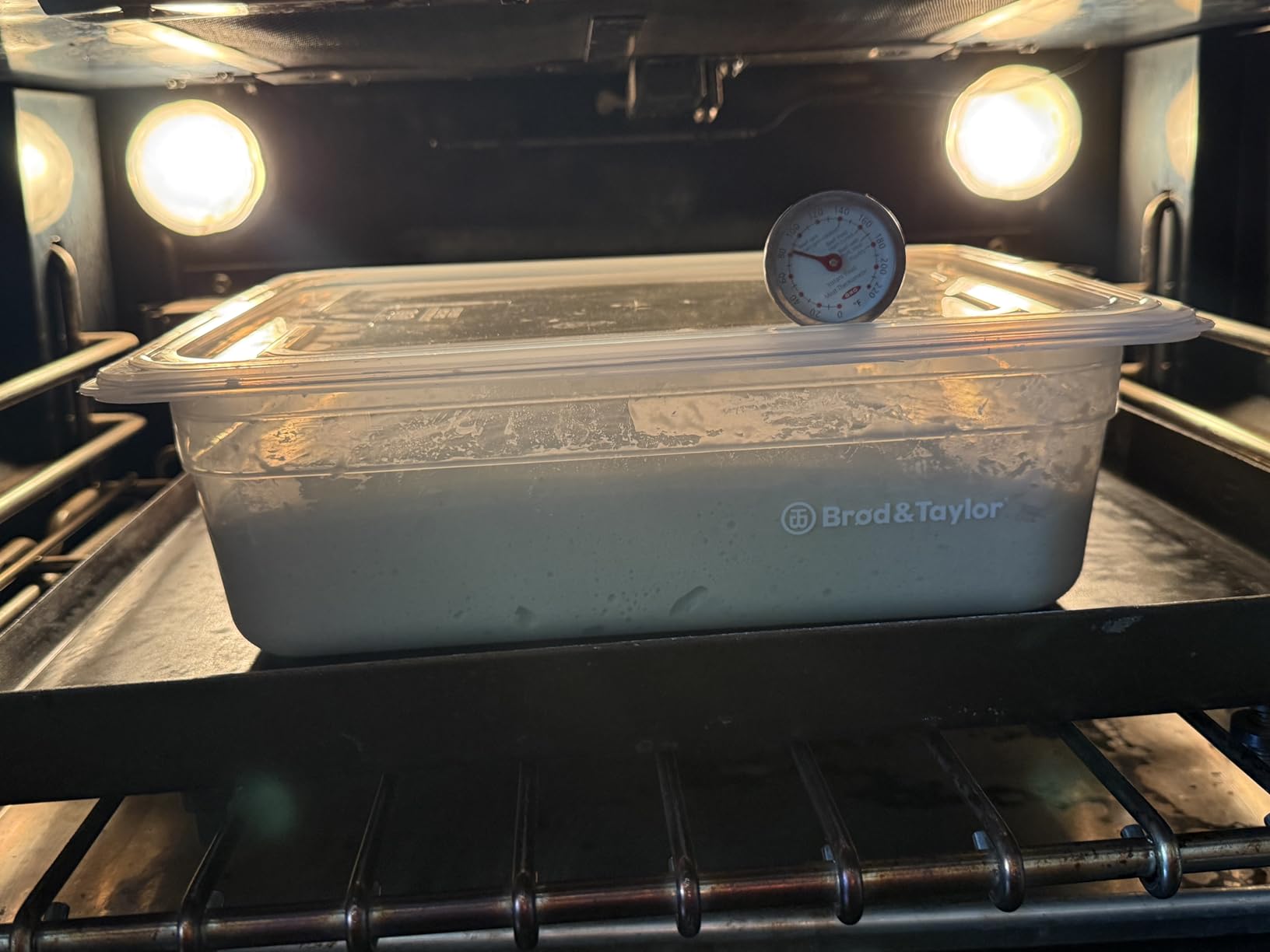 Brod & Taylor Proofing Container (2 Pack) With 6L Capacity, Fits Up to 3000 Grams of Dough – Dough Rising Box for Bread, Sourdough & Pizza (Dishwasher Safe, BPA-Free) customer photo 1