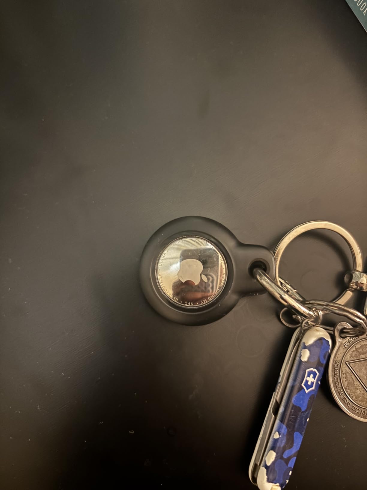 Apple AirTag (2nd Generation) - 4 Pack: Tracker for Keychain, Wallet, and More; Locator with Sound; Simple One-Tap Setup with iPhone or iPad; Key Finder with up to 1.5X Precision Finding Range* customer photo 2