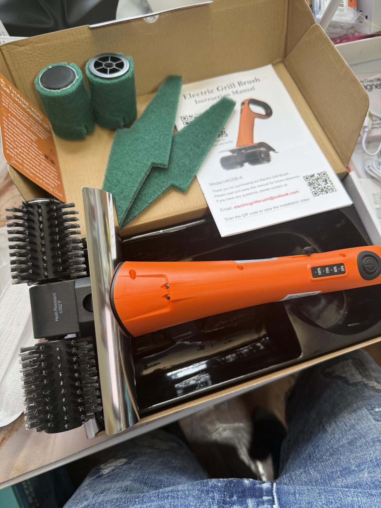 Electric Grill Brush for Outdoor Grill, Cordless BBQ Grill Cleaner with Dual Rotating Heads, 450 RPM Motorized Grill Cleaning Brush with Forward & Reverse, 6-Piece Replaceable Brush Set customer photo 1