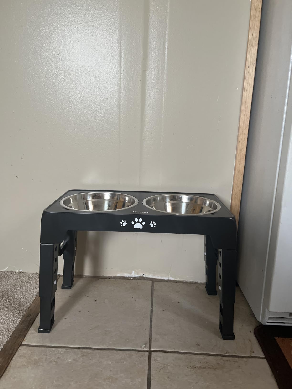 Jovrun Elevated Dog Bowls for Medium Large Size Dogs, Non-Slip Dog Feeder with 2 Stainless Steel Dishes, 5 Heights Adjustable Raised Bowls to 3.15″-8.66″-9.84″-11.02″-12.2″ customer photo 1