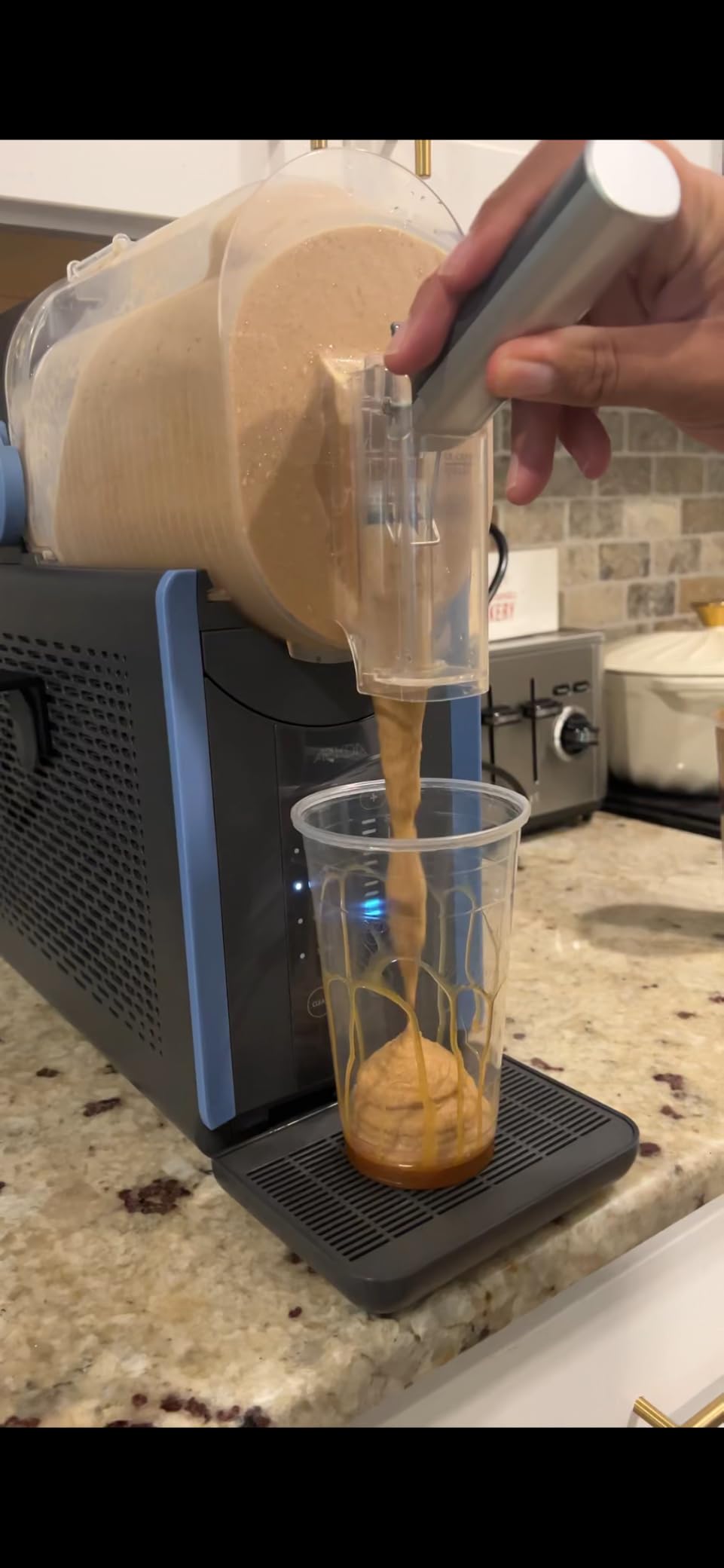 Slushie Machine for Home, 66oz Smart Frozen Drink Maker, 5 Programs & Clean Mode, No-Ice-Needed Slushy Maker for Margaritas, Smoothies, Milkshakes, Cocktails, and Soft Serve Ice Cream (Peach) customer photo 1