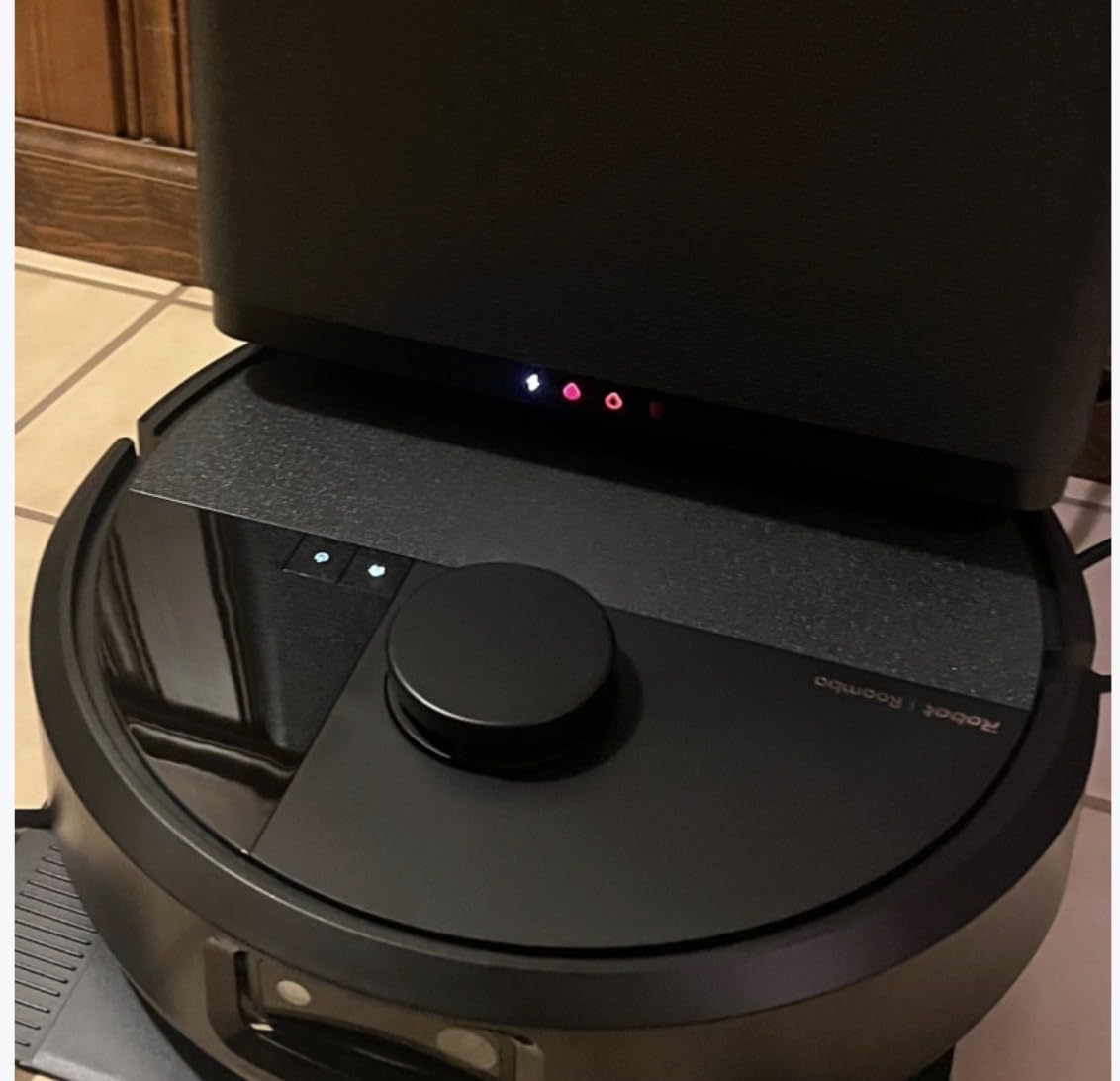 iRobot Roomba 505X Robot Vacuum & Mop Combo, 70x More Suction, Multifunction Dock, 75 Day Self-Emptying, Self-Cleaning & Hot Dry, Lifting Spinning Mop Pads, AI Obstacle Avoidance, Ideal for Pet Hair customer photo 1